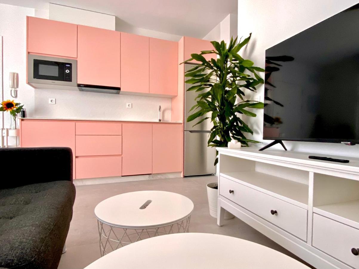 Apartment Luz De Conil Aire Acondicionado Y Wifi -solo Familias Y Parejas- Conil De La Frontera